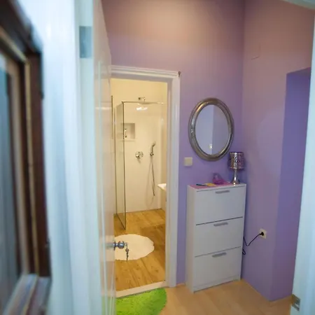 Apartment In Bidol Mit Eigenem Balkon